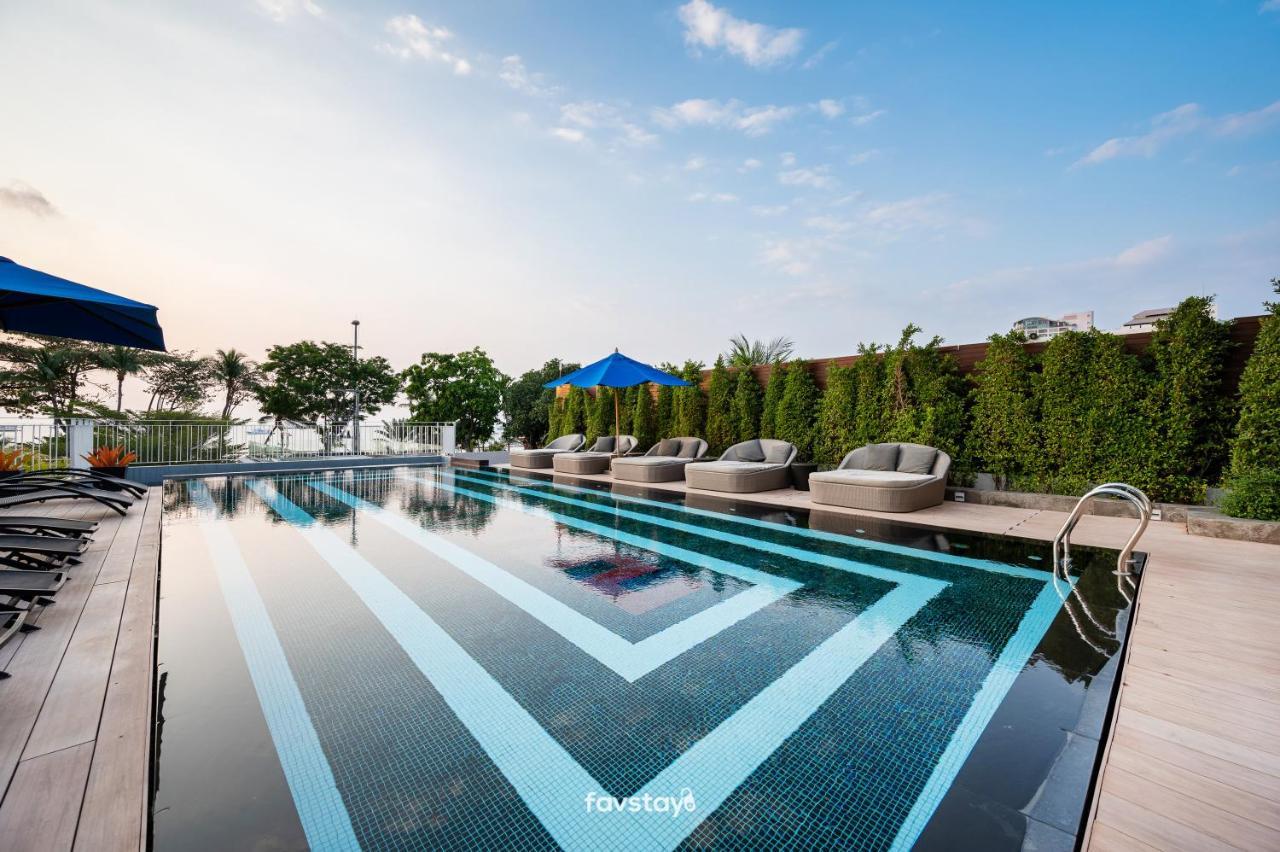 Mera Mare Pattaya Beach And Resort Kültér fotó